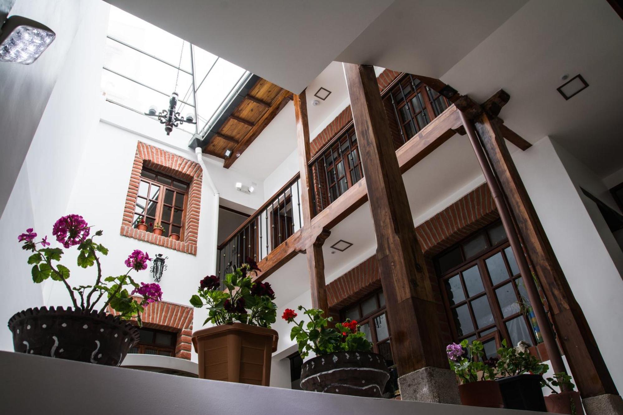 Hotel Casa Ecuatreasures Centro Historico Кито Экстерьер фото